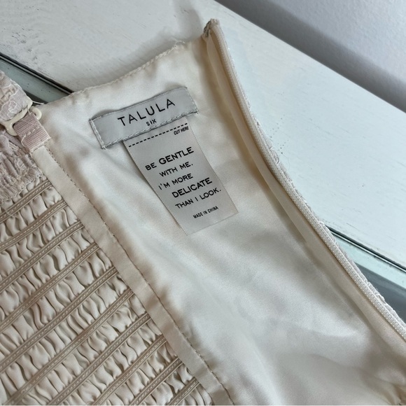 Talula Aritzia Women's Size 6 Debutante Off White Lace Mini Cocktail Dress Lined - Picture 15 of 16